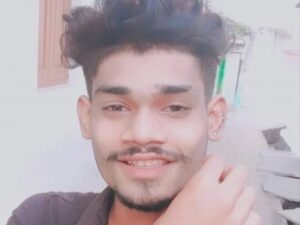 शिव महापुराण कथा सुनकर लौट रहे दो दोस्तों की सड़क दुर्घटना, एक की मौके पर मौत, दूसरा गंभीर रूप से घायल